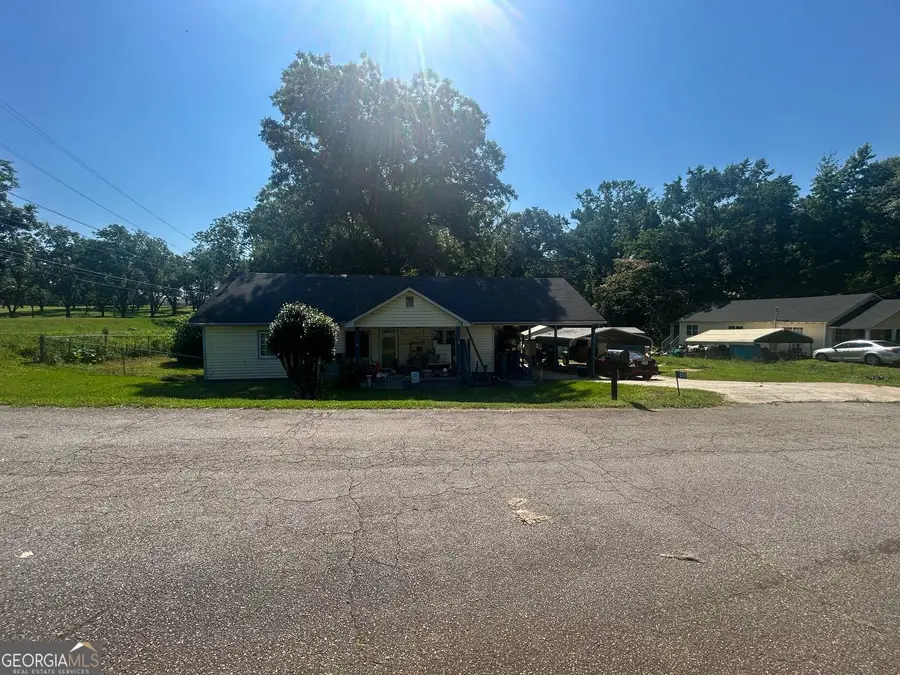 201 Walter Street, Thomaston, GA 30286 - #2