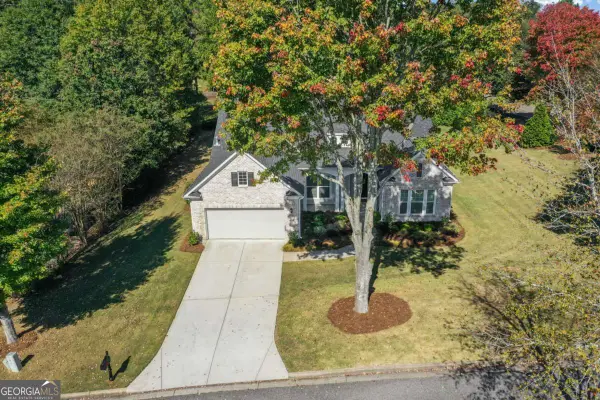 900 Ravenwood Way, Canton, GA 30115
