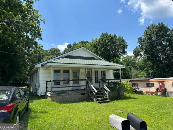 136 S Pine Street, Toccoa, GA 30577