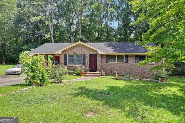 2959 Bobolink Drive, Rex, GA 30273