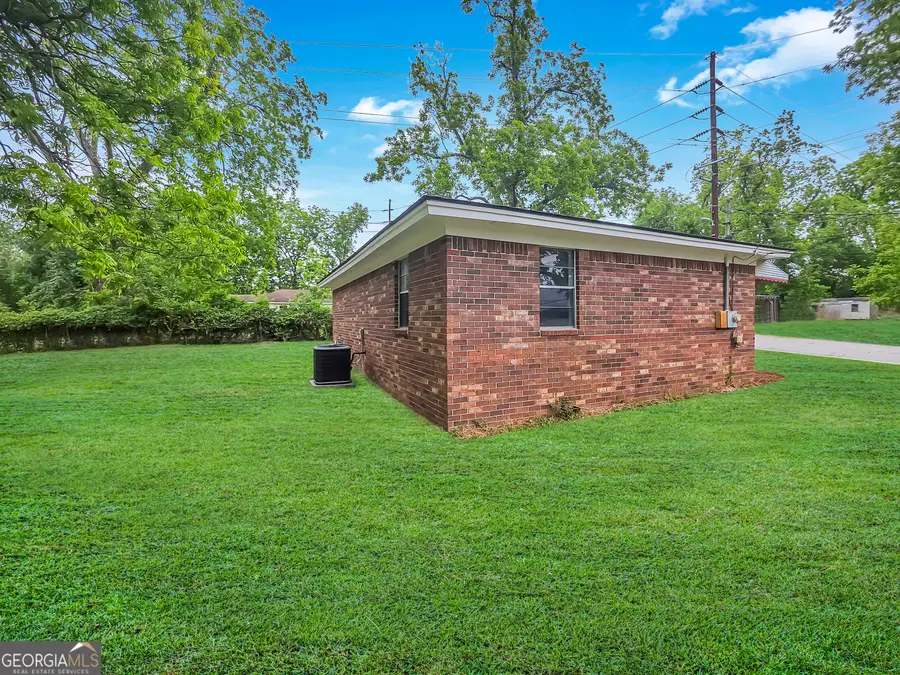 3911 5th Street, Garden City, GA 31408 - #3
