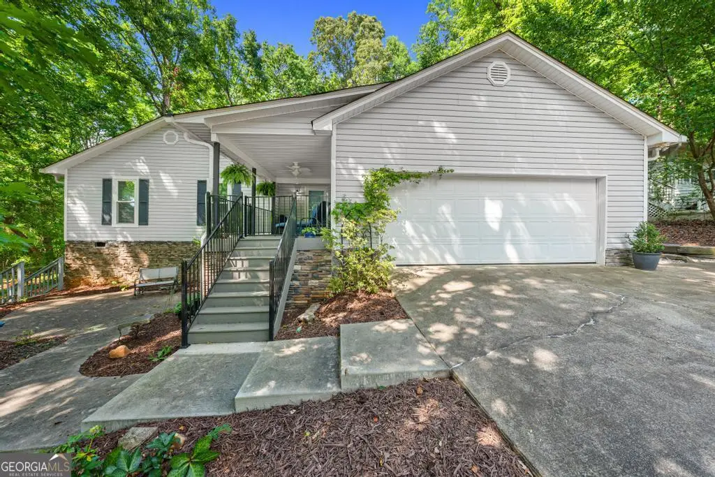 1303 South Arrowhead Dr, Westminster, SC 29693 - #1