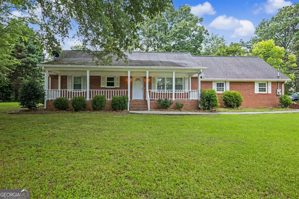 413 Old Newnan Road, Carrollton, GA 30117 - #1