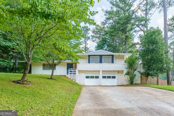 3499 Creekview Circle, Stone Mountain, GA 30083