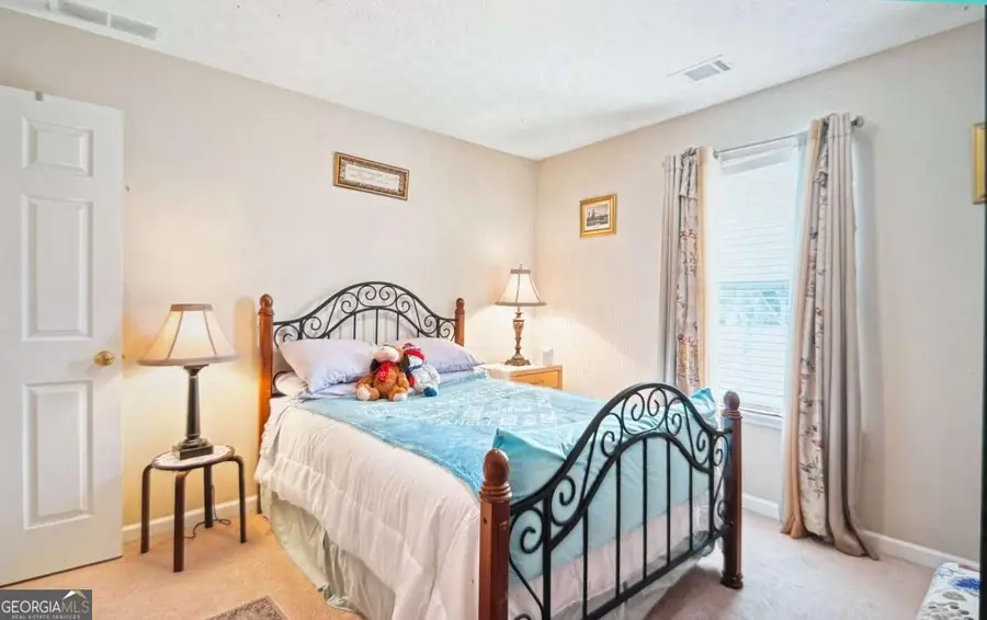 1285 Stephens Pond View, Loganville, GA 30052 - #2