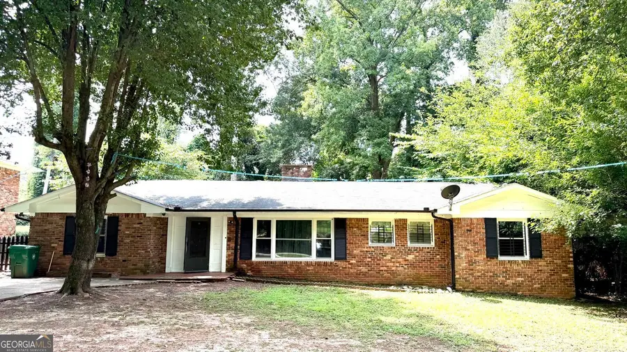 3727 Dial Drive, Stone Mountain, GA 30083 - #2