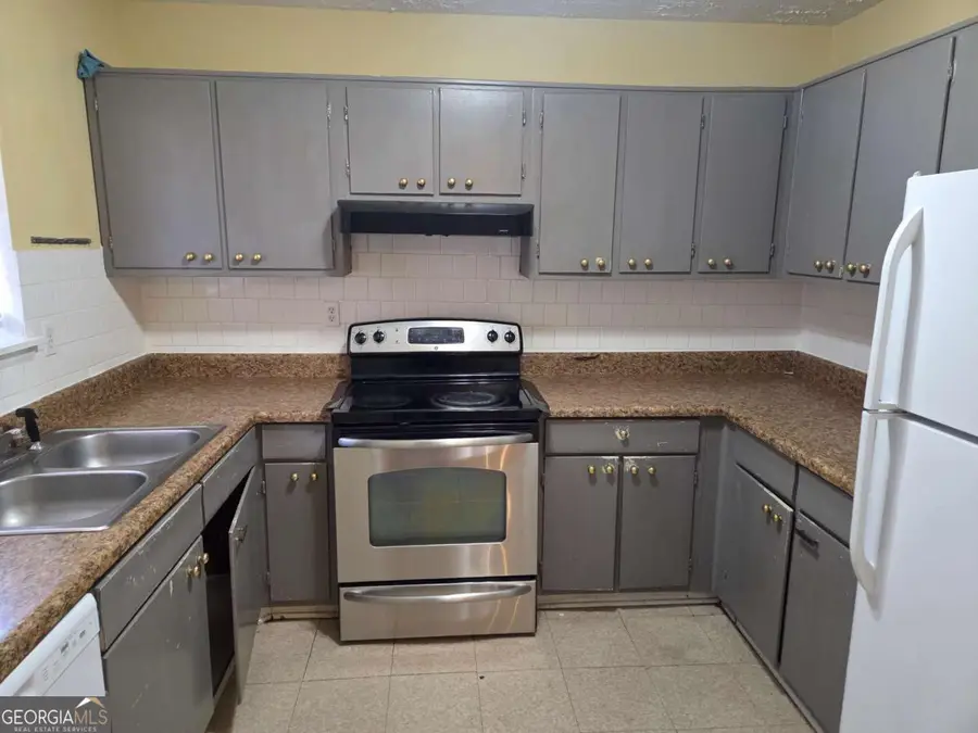 897 A Six Oaks Circle #B, Norcross, GA 30093 - #2