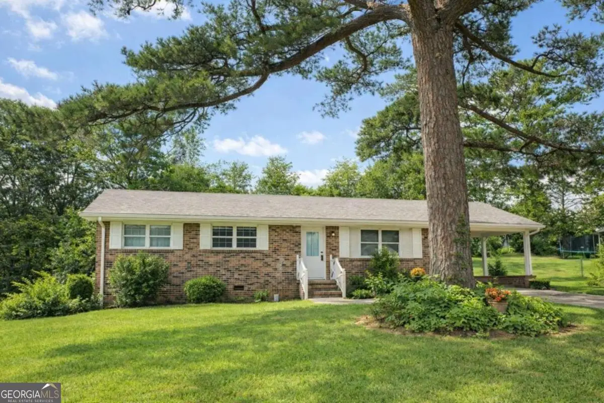 615 Peachtree Drive, Thomaston, GA 30286 - #1