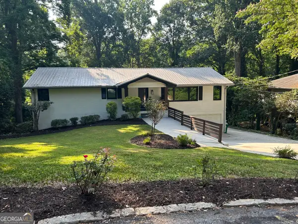 2071 Luxuria Court, Tucker, GA 30084