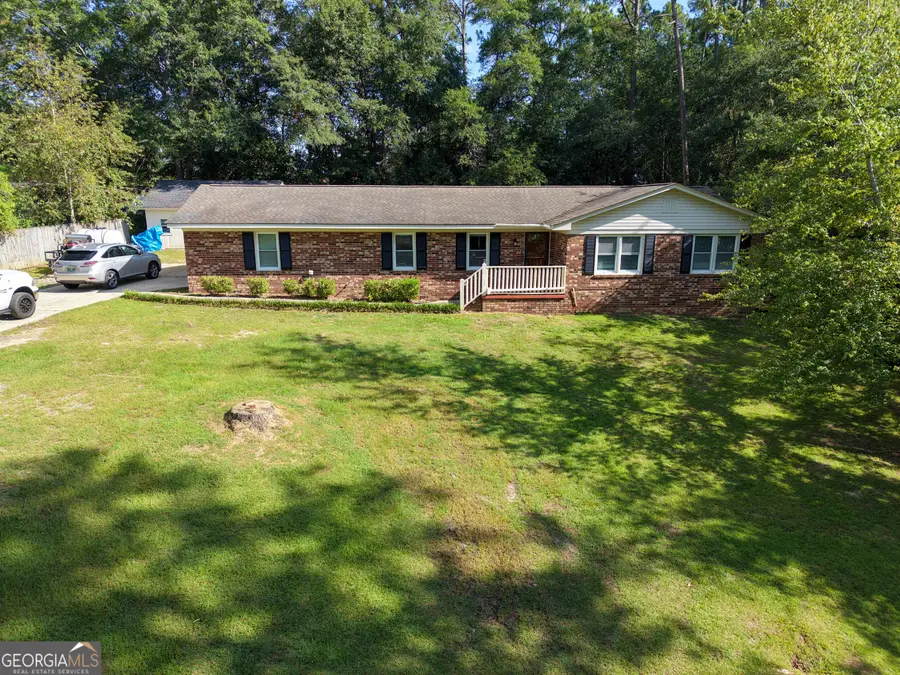 307 Pinewood Drive, Dublin, GA 31021 - #2
