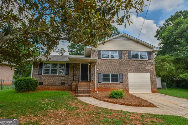 90 Cabriolet Trail, McDonough, GA 30253