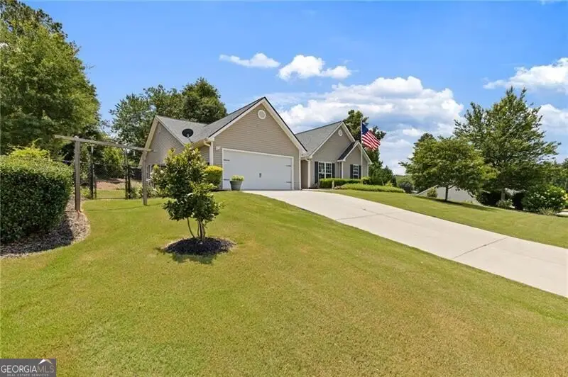 521 Embassy Walk, Winder, GA 30680 - #3