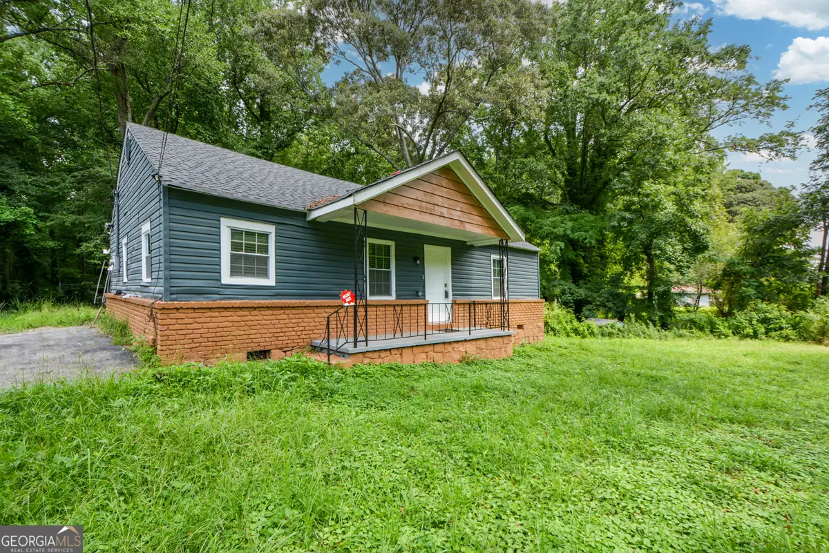 7427 W Fayetteville Road, Riverdale, GA 30296 - #1