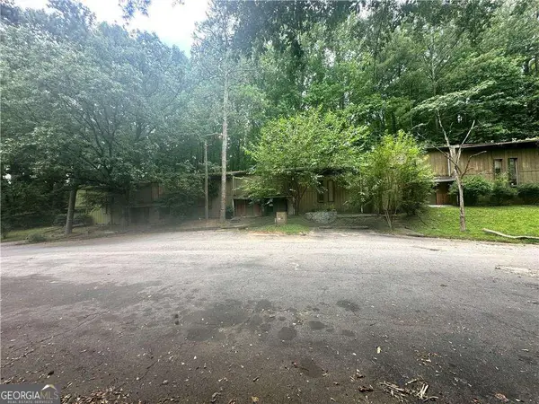 2805 Macon Drive Se #12I, Atlanta, GA 30354