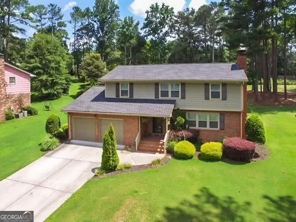 647 Shannon Green Circle, MABLETON, GA 30126