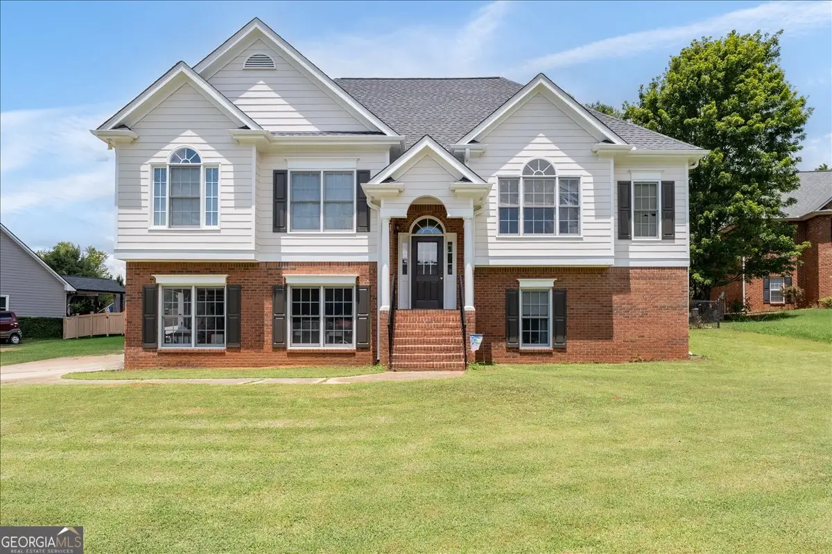 16 Berkshire Drive Nw, Cartersville, GA 30120 - #1