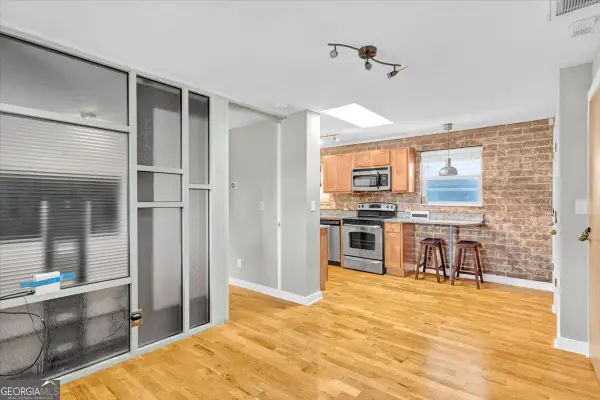 562 Formwalt Street Sw #4, Atlanta, GA 30312
