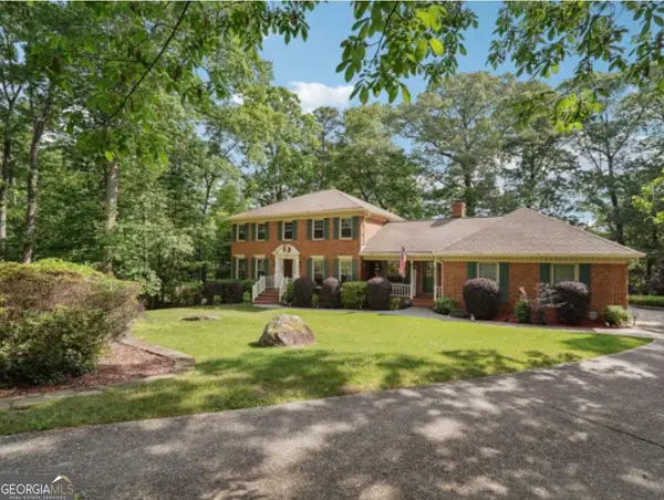5027 Castlewood Drive Sw, Lilburn, GA 30047