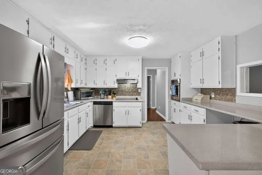 1561 Bentwood Drive Sw, Lilburn, GA 30047 - #3