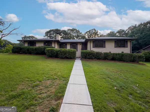 2688 Abington Drive, Snellville, GA 30078