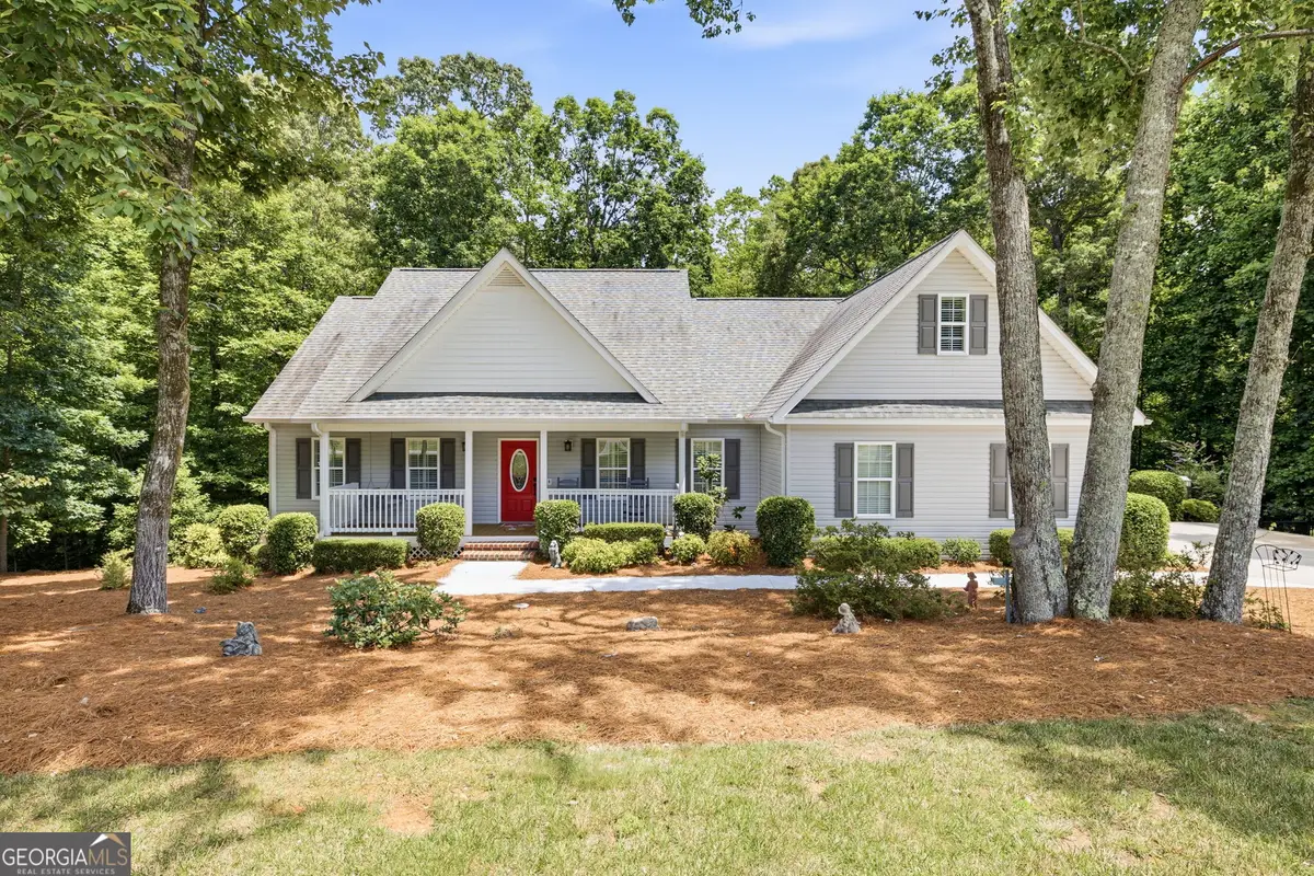 215 Parkwood Place Circle, Cornelia, GA 30531 - #1
