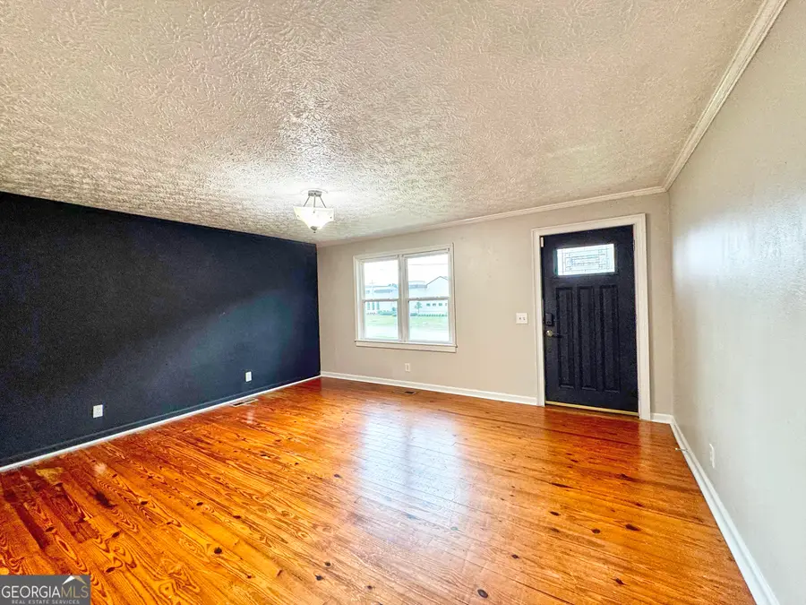 5 Lake Drive, Lagrange, GA 30241 - #2