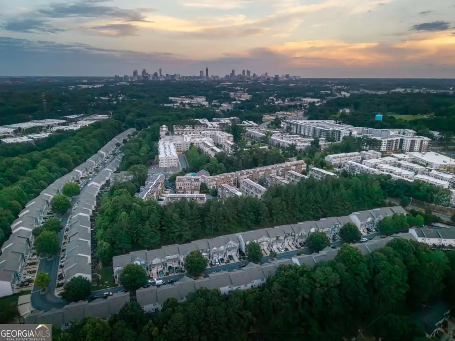 1140 Liberty Parkway Nw, Atlanta, GA 30318 - #3