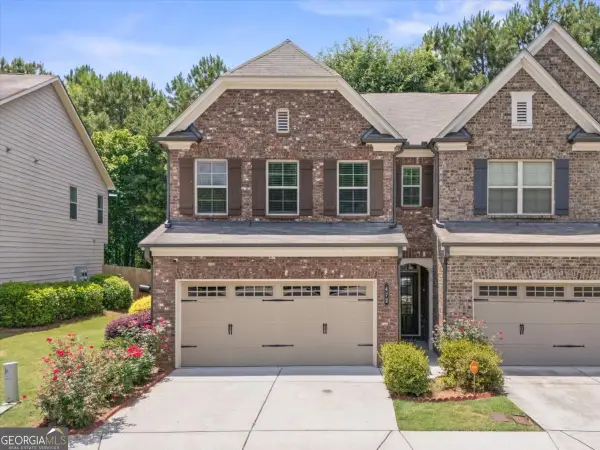 472 Braemore Mill Drive, Lawrenceville, GA 30044