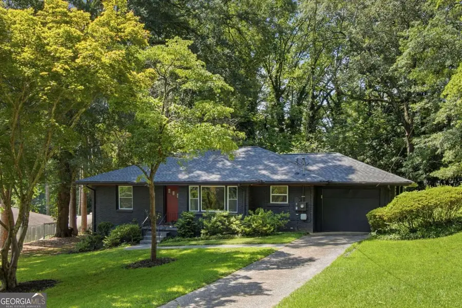 1397 Skyhaven Road Se, Atlanta, GA 30316 - #2