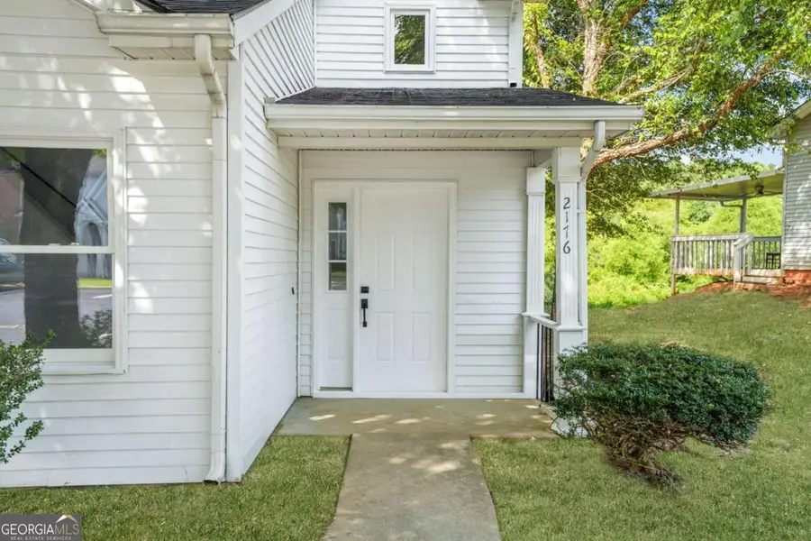 2176 Wellington Circle, Lithonia, GA 30058 - #3