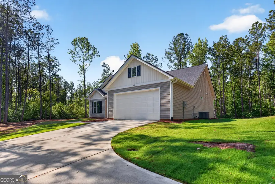 242 Glavine St, Greenville, GA 30222 - #3
