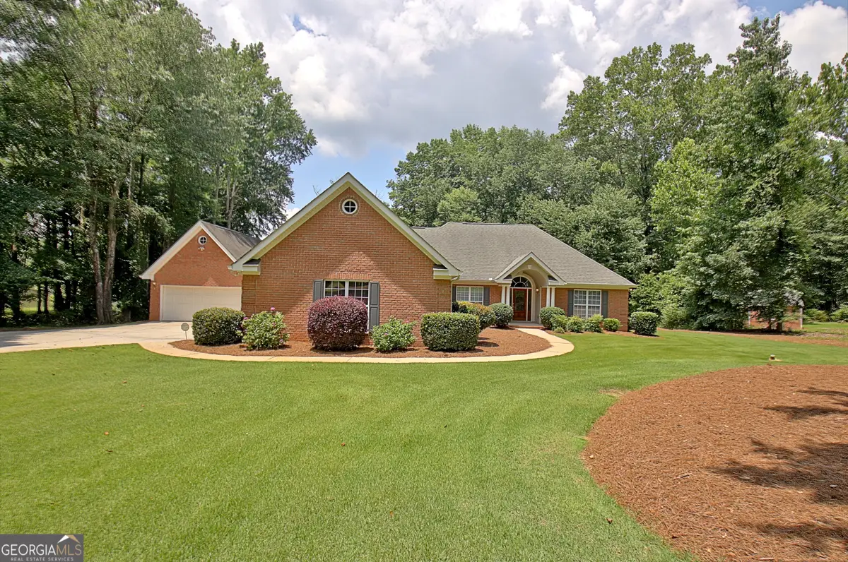 135 Pendleton Trail, Tyrone, GA 30290 - #1