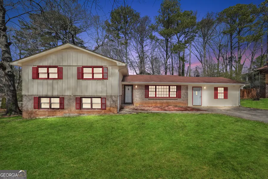 131 Heron Drive, Riverdale, GA 30274 - #2