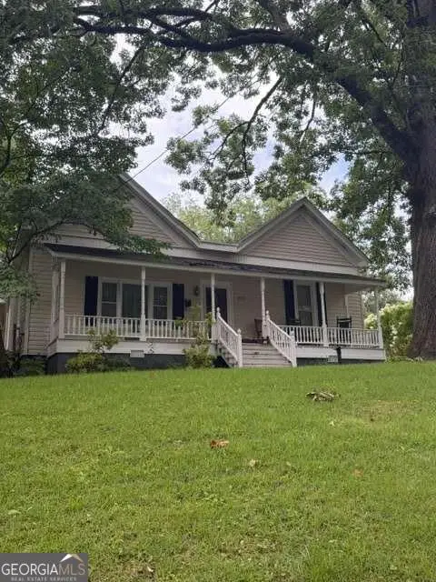 527 College Street, Carrollton, GA 30117 - #2