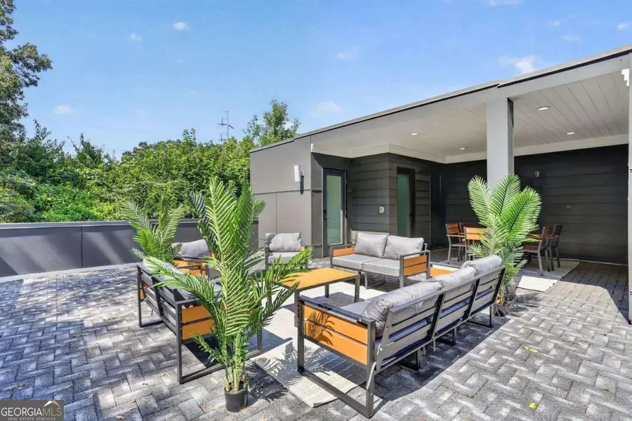 244 Locust Street Ne #B, Atlanta, GA 30317 - #2