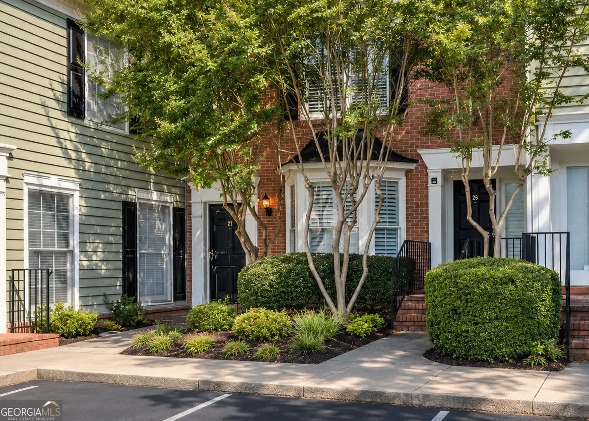 27 Mount Vernon Circle, Sandy Springs, GA 30338 - #1