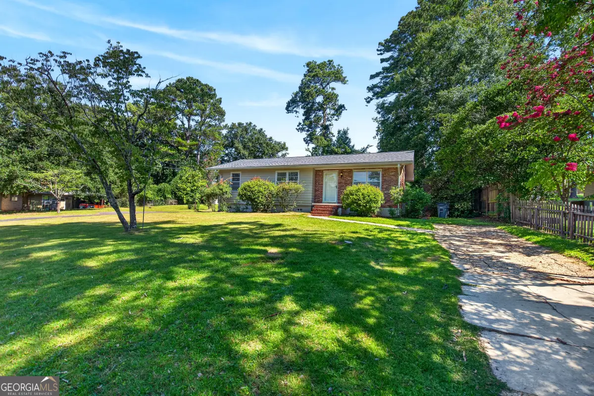 204 S Chilton Crescent, Lagrange, GA 30240 - #1