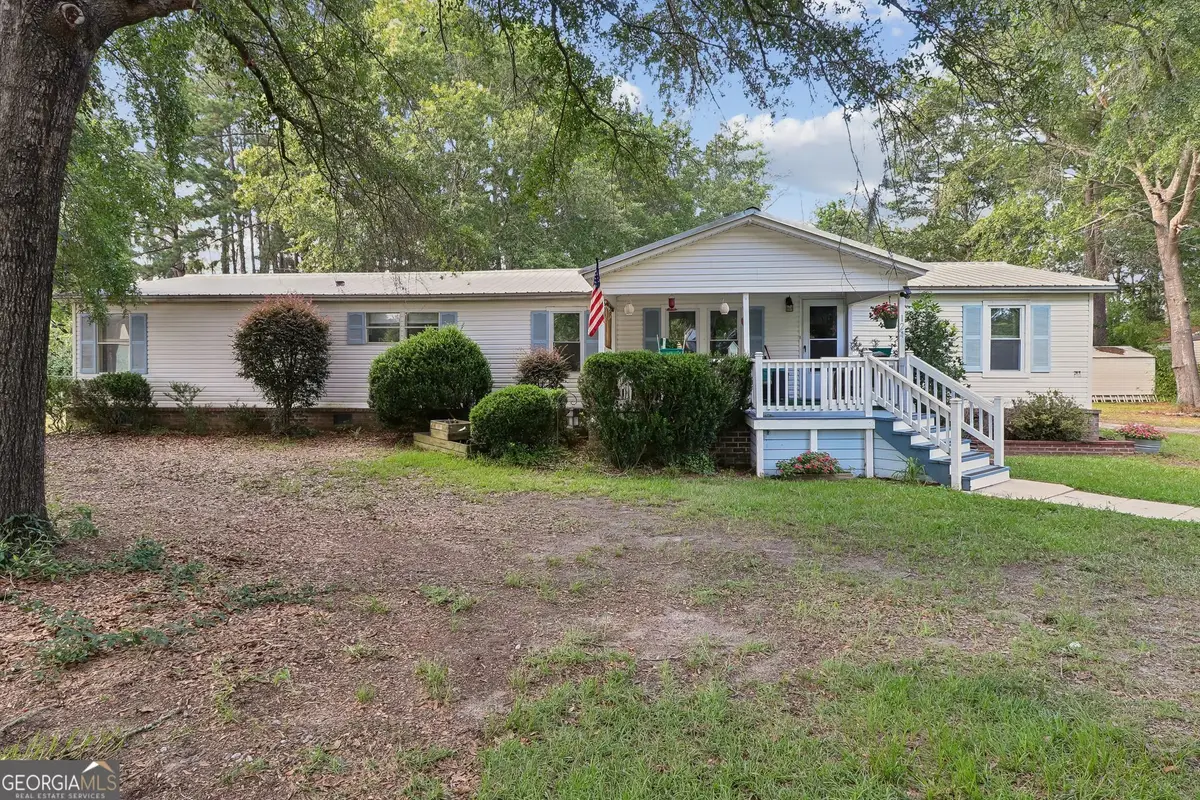 124 Edgewater Drive, Bloomingdale, GA 31302 - #1