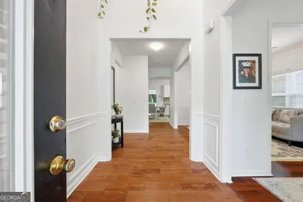 1736 Stoney Chase Drive, Lawrenceville, GA 30044