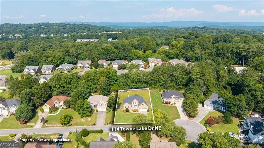 114 Towne Lake Drive Ne, Calhoun, GA 30701 - #3