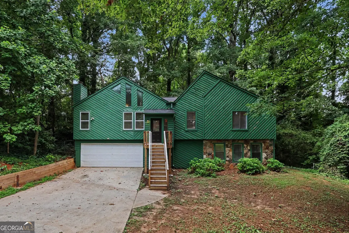 5182 Manitou Way, Stone Mountain, GA 30087 - #1