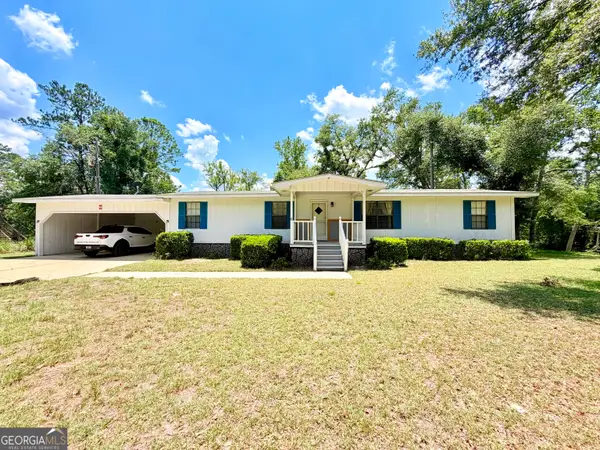 86 Shadydale Road, Lumber City, GA 31549