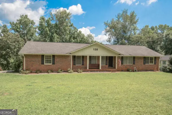 128 Robinhood Drive, Newnan, GA 30263