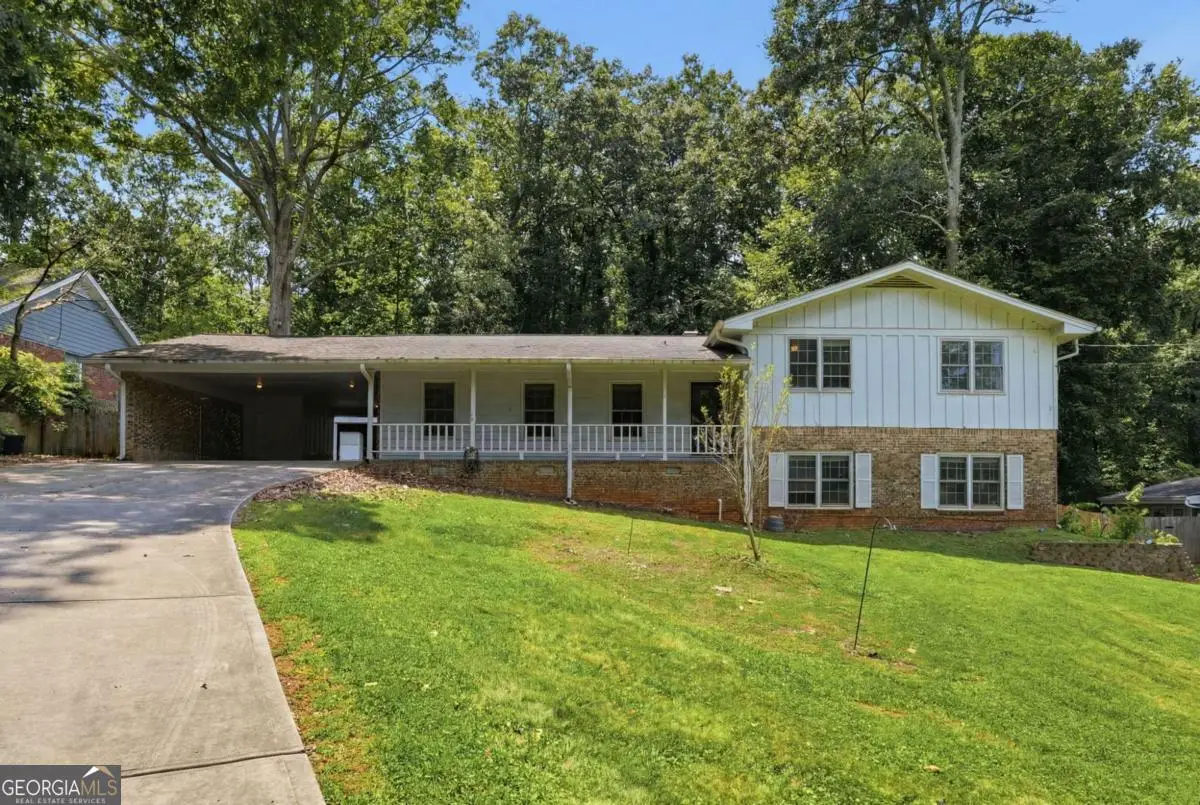 4362 White Oak Drive, Buford, GA 30518 - #1