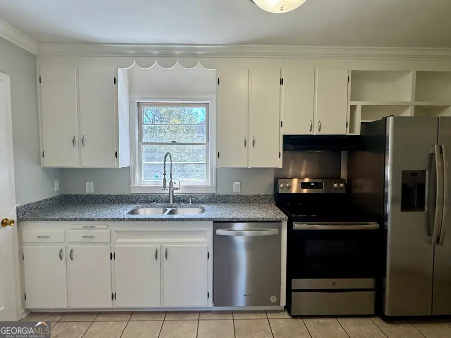 209 W Park Avenue, Valdosta, GA 31602 - #3