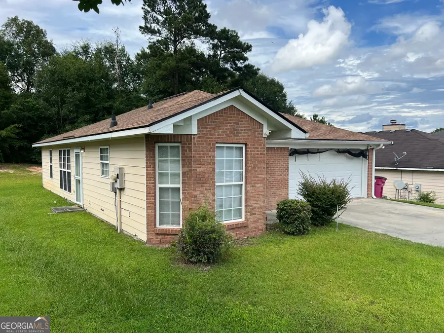 613 Oakland Hills Drive, Macon, GA 31206 - #2