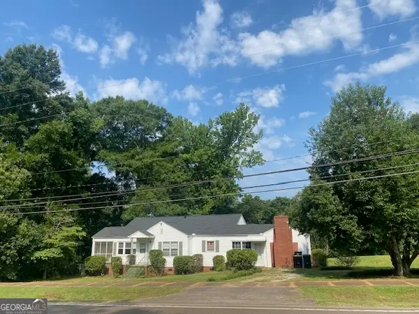 1807 Us Highway 29, West Point, GA 31833