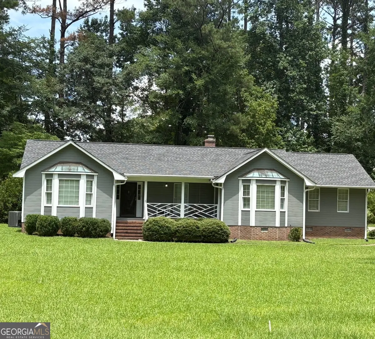 3759 Sussex Drive Ne, Milledgeville, GA 31061 - #1