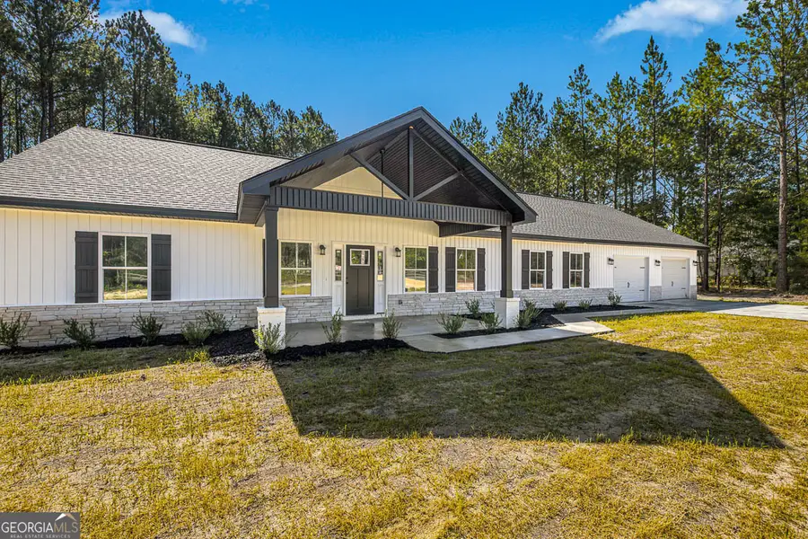 7299 Manningtown Road, Jesup, GA 31546 - #2