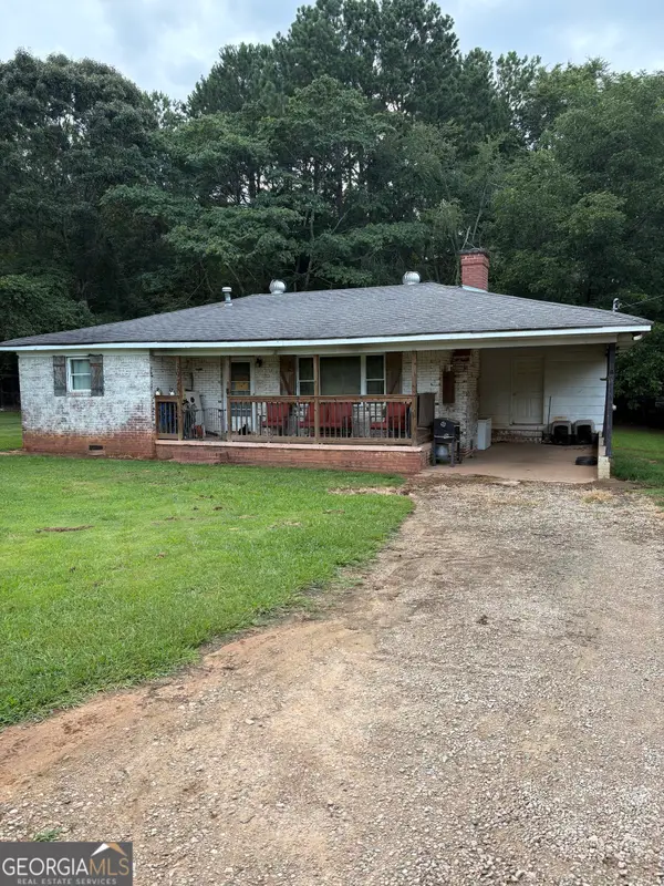 3978 Bartley Road, West Point, GA 31833